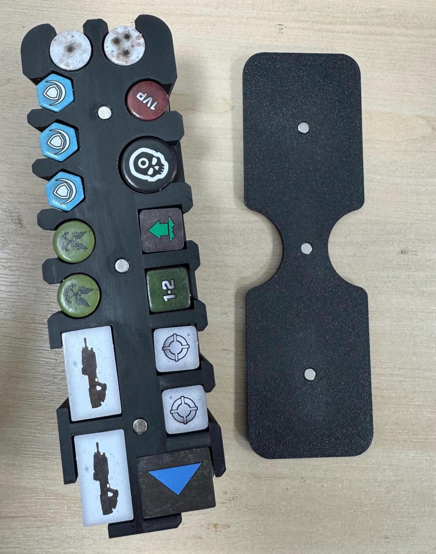 Halo: Flashpoint Spartan Edition - Magnetic Token Organiser