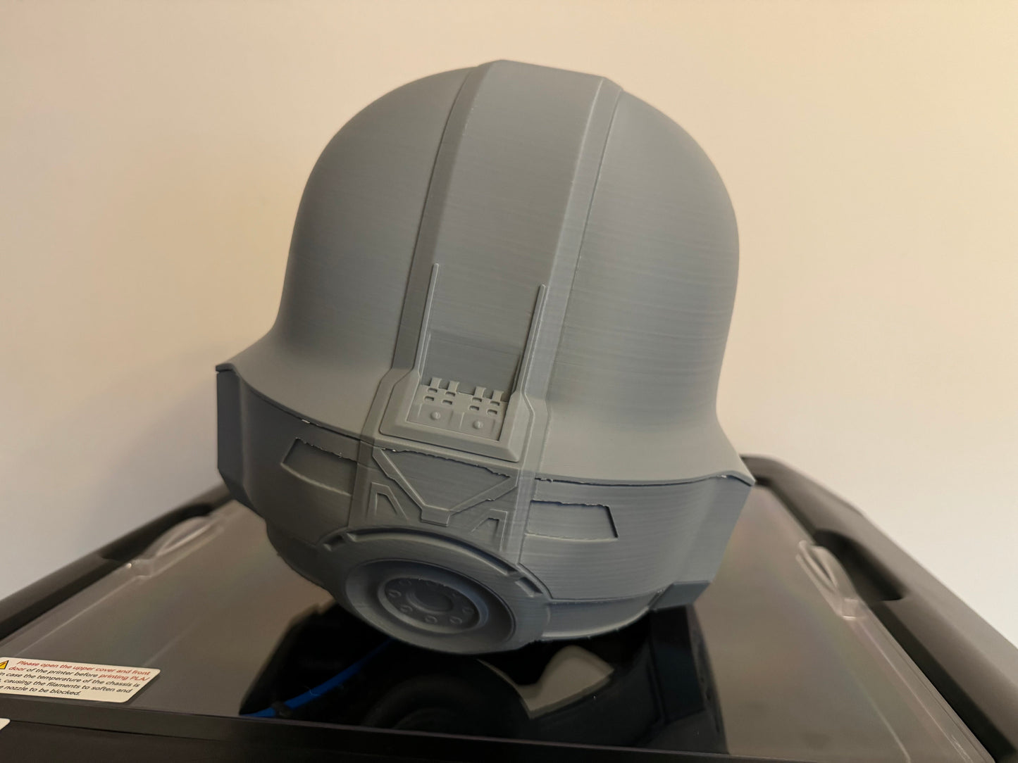 Helldivers 2 B-01 Tactical Helmet - 3D Printed Cosplay/DIY Piece