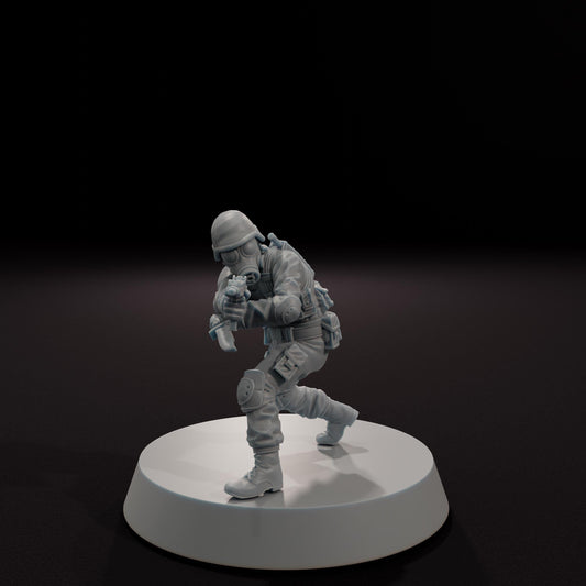 Grim Operative -  32mm Scale Post-Apocalyptic Horror Miniature